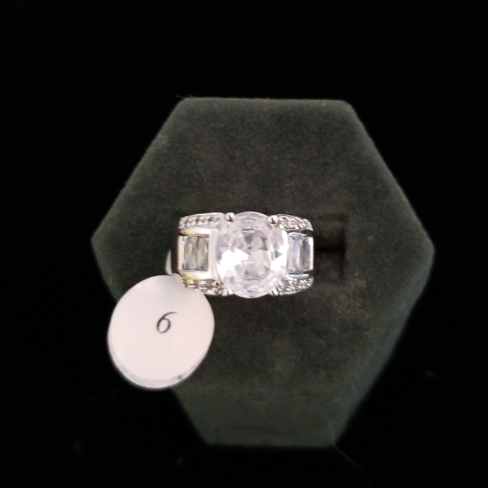 New sterling silver CZring